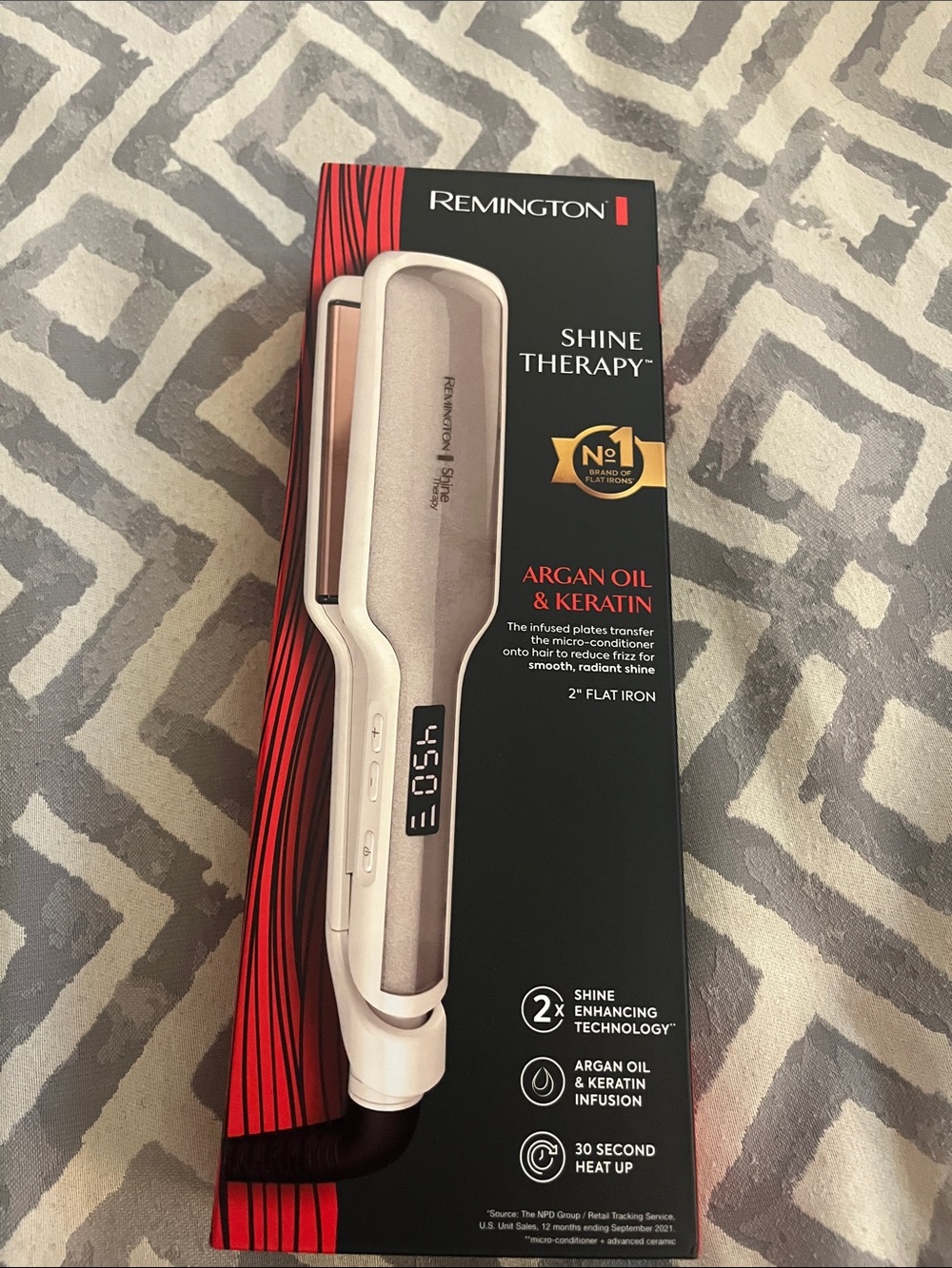 Remington Shine Therapy 2" Flat Iron - Rose Gold and Black Accents